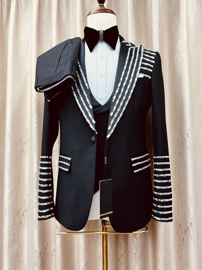 Men’s Black Rhinestone Peak Lapel 3 Piece Tuxedo