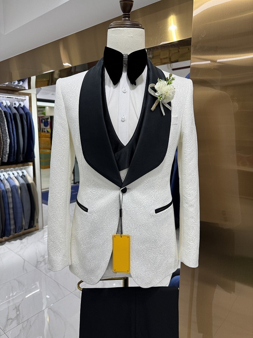 Men's White Floral Jacquard 3 Piece Groom Tuxedo