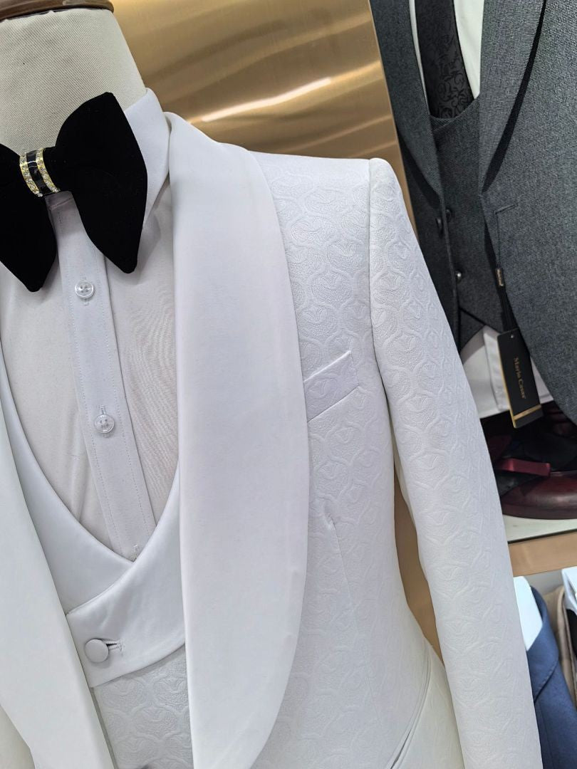 Men’s White Shawl Lapel 3 Piece Wedding Suit