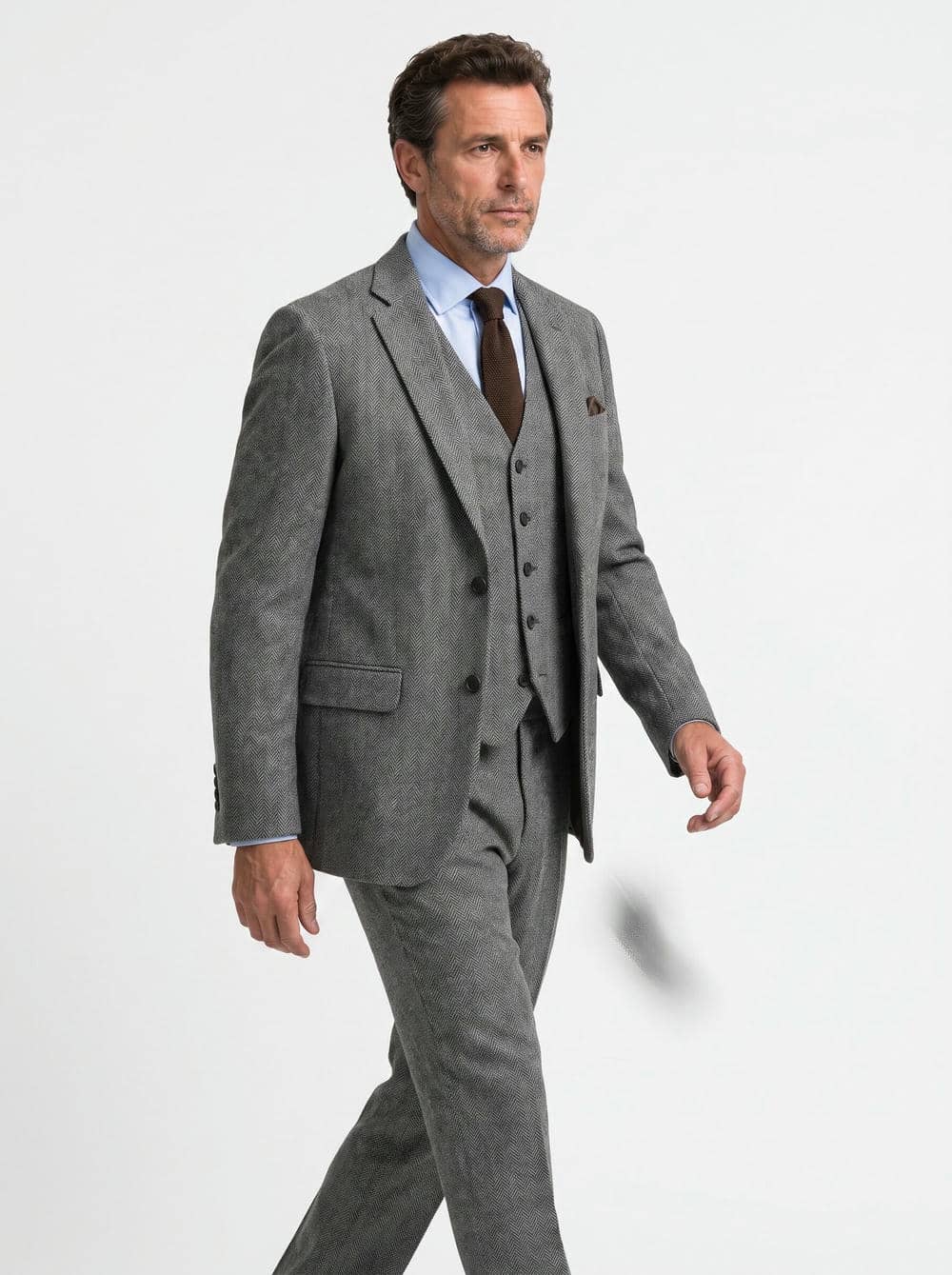 Classic Fit Herringbone Tweed 3 Piece Suit