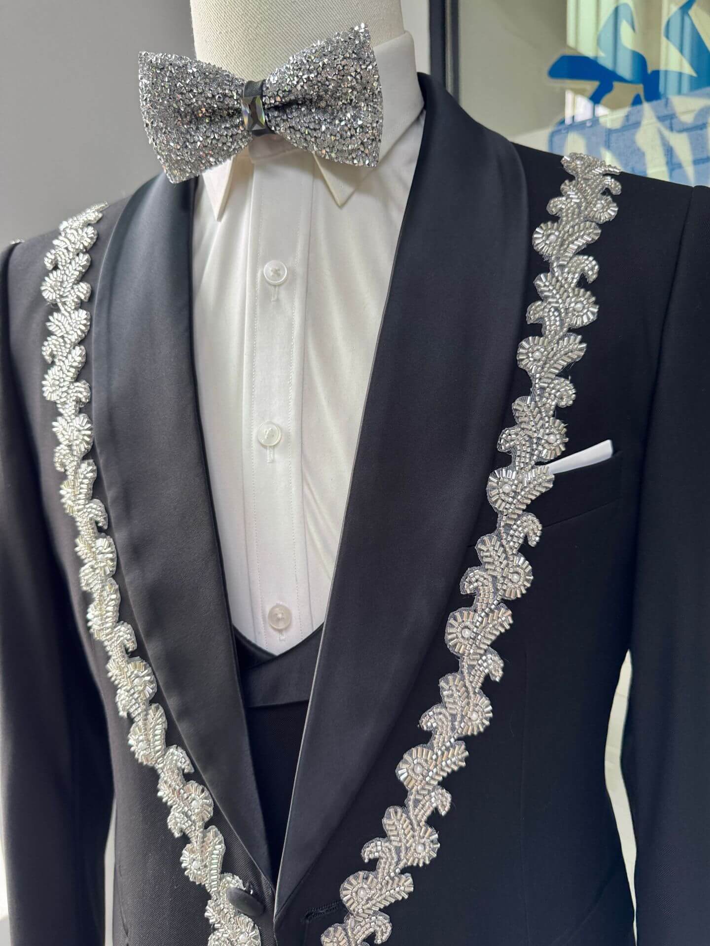 Men’s Black Beaded Appliques Tuxedo 3 Piece Suit