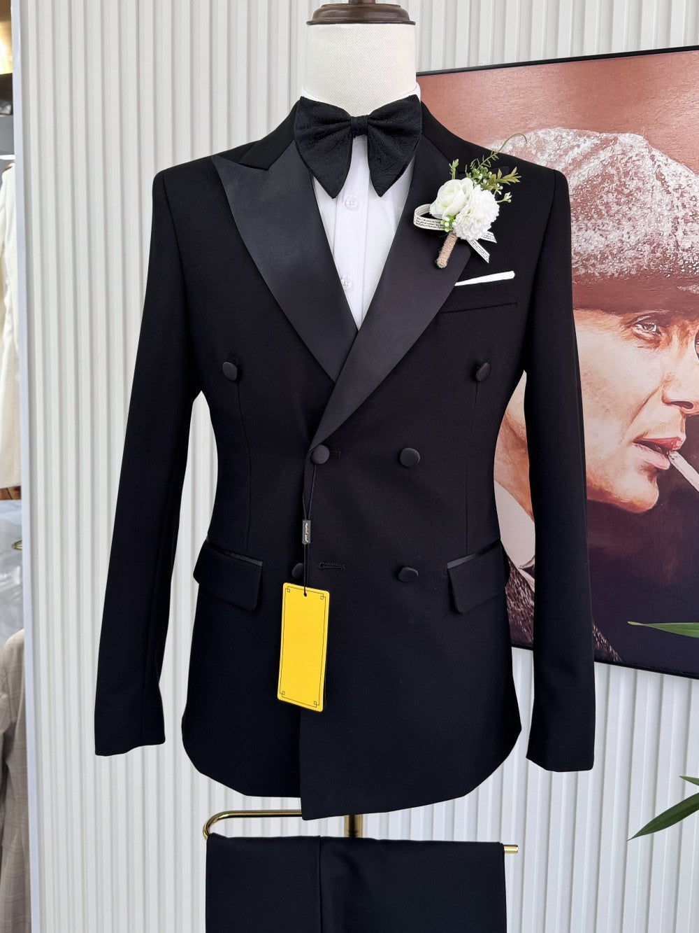 Men's Black Double-Breasted Peak Lapel Tuxedo