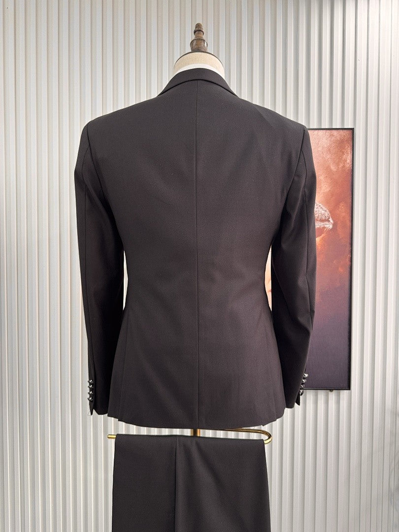 Men’s Black Peak Lapel 3 Piece Tuxedo Suit