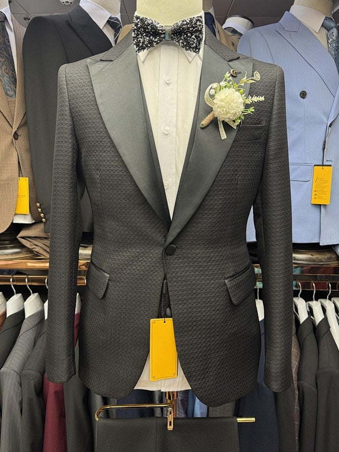Men's Black Peak Lapel Textured 3 Piece Tuxedo Suit