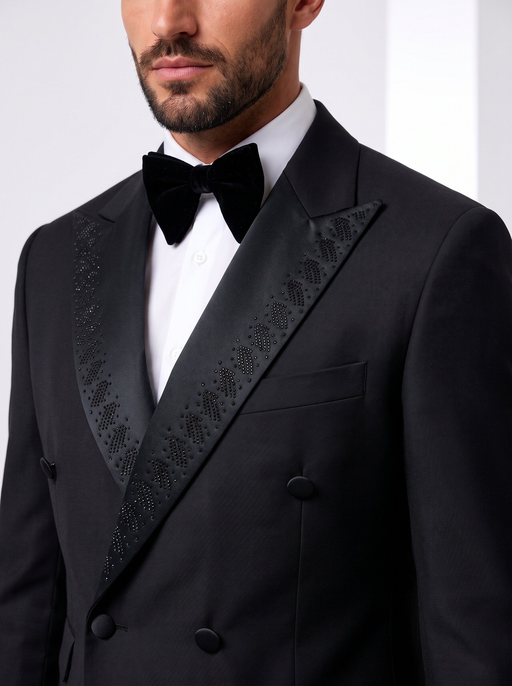 Men’s Double-Breasted Tuxedo With Beaded Peak Lapel