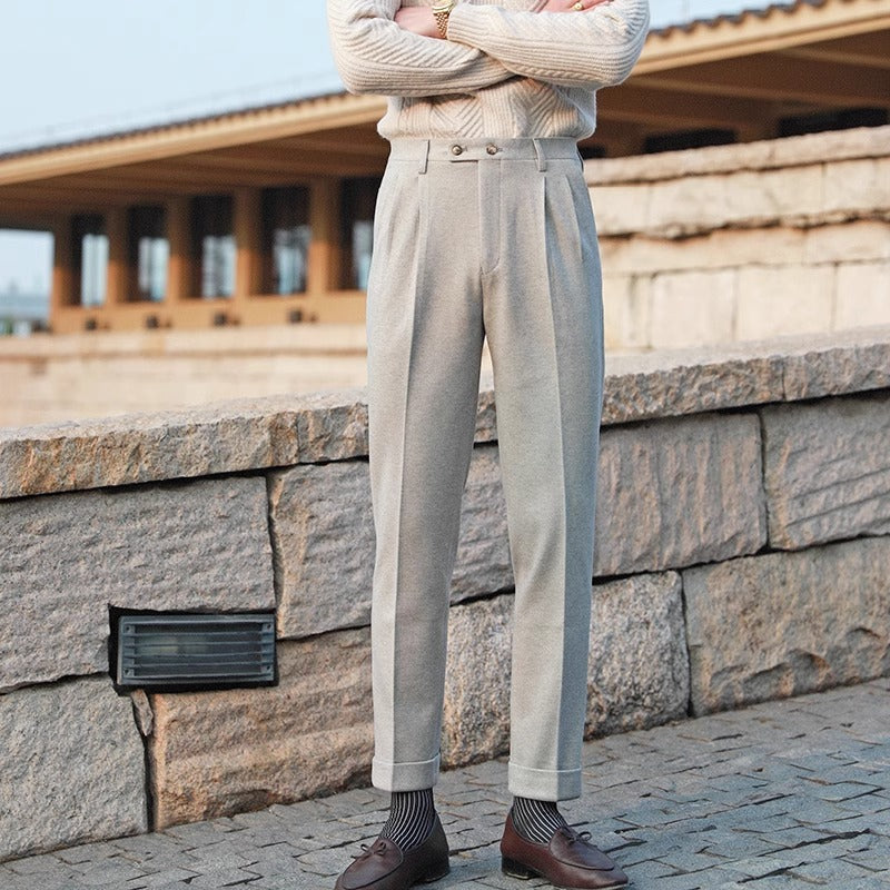 Men’s Neapolitan Pleated Wool-Blend Trousers
