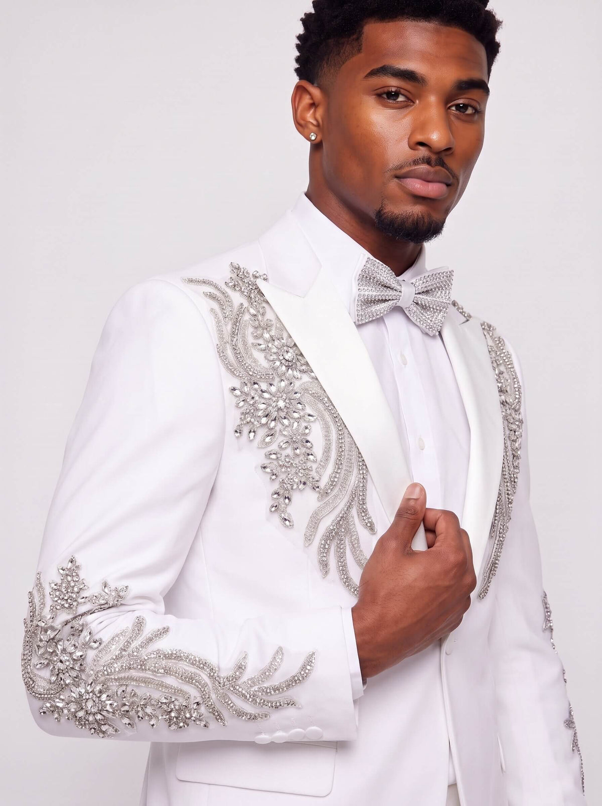 Men’s White 2-Piece Prom Suit With Rhinestones