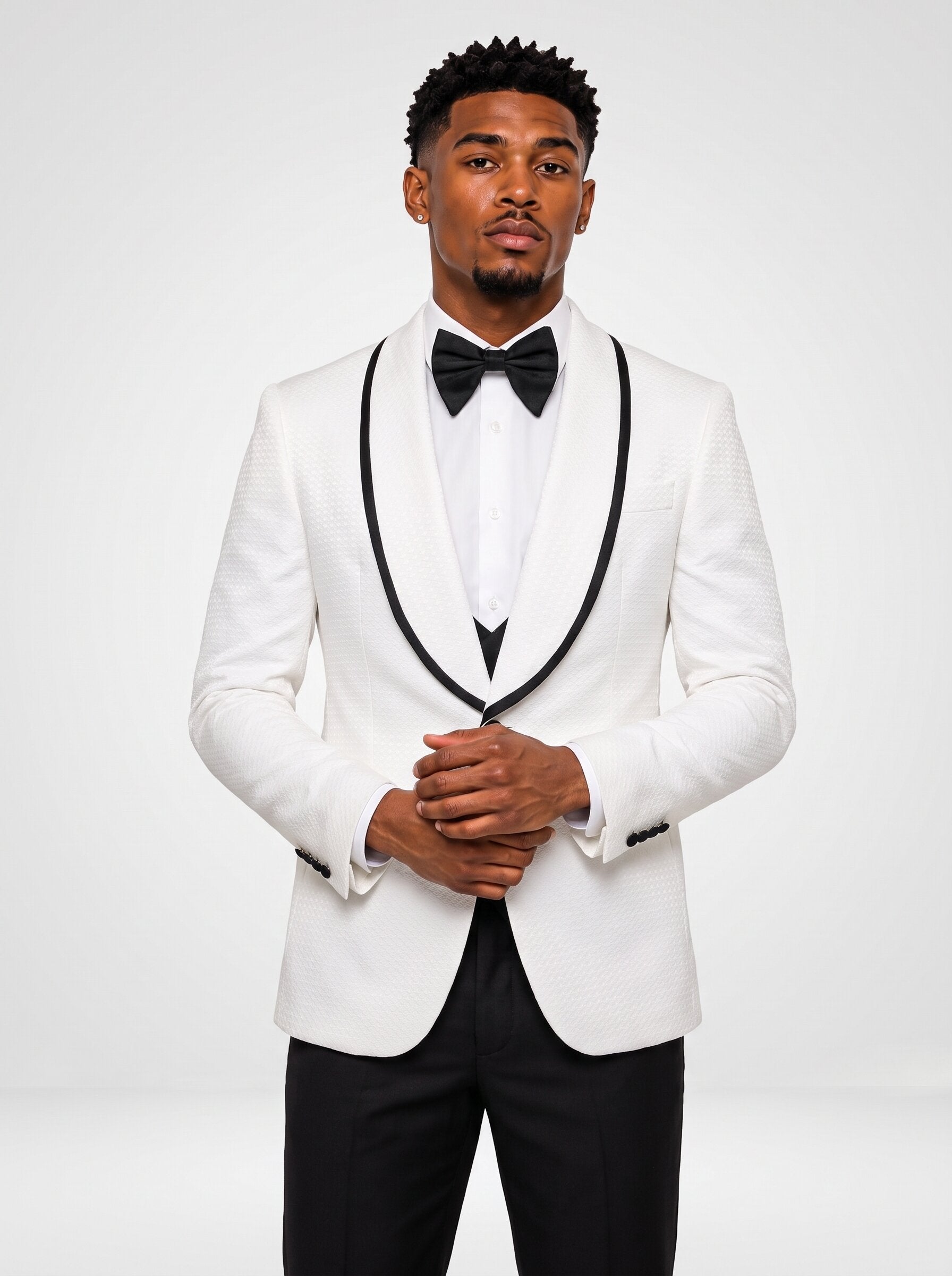 Men's White Shawl Lapel 3 Piece Tuxedo with Black Contrast Vest