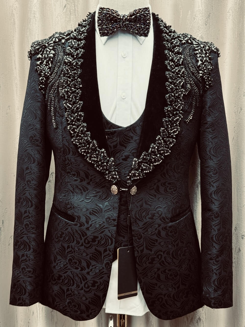 Paisley Jacquard Gem Stone 3 Piece Wedding Tuxedo for Men