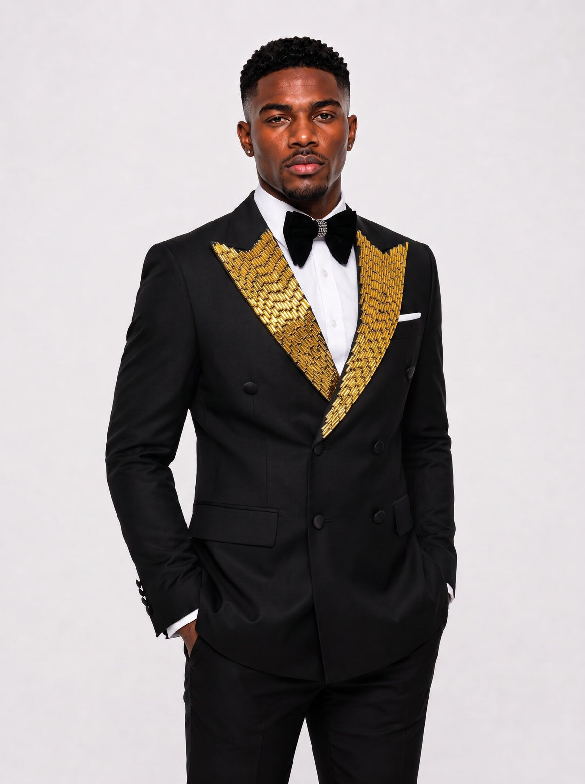 Men's Rhinestone Peak Lapel Tuxedo Suit